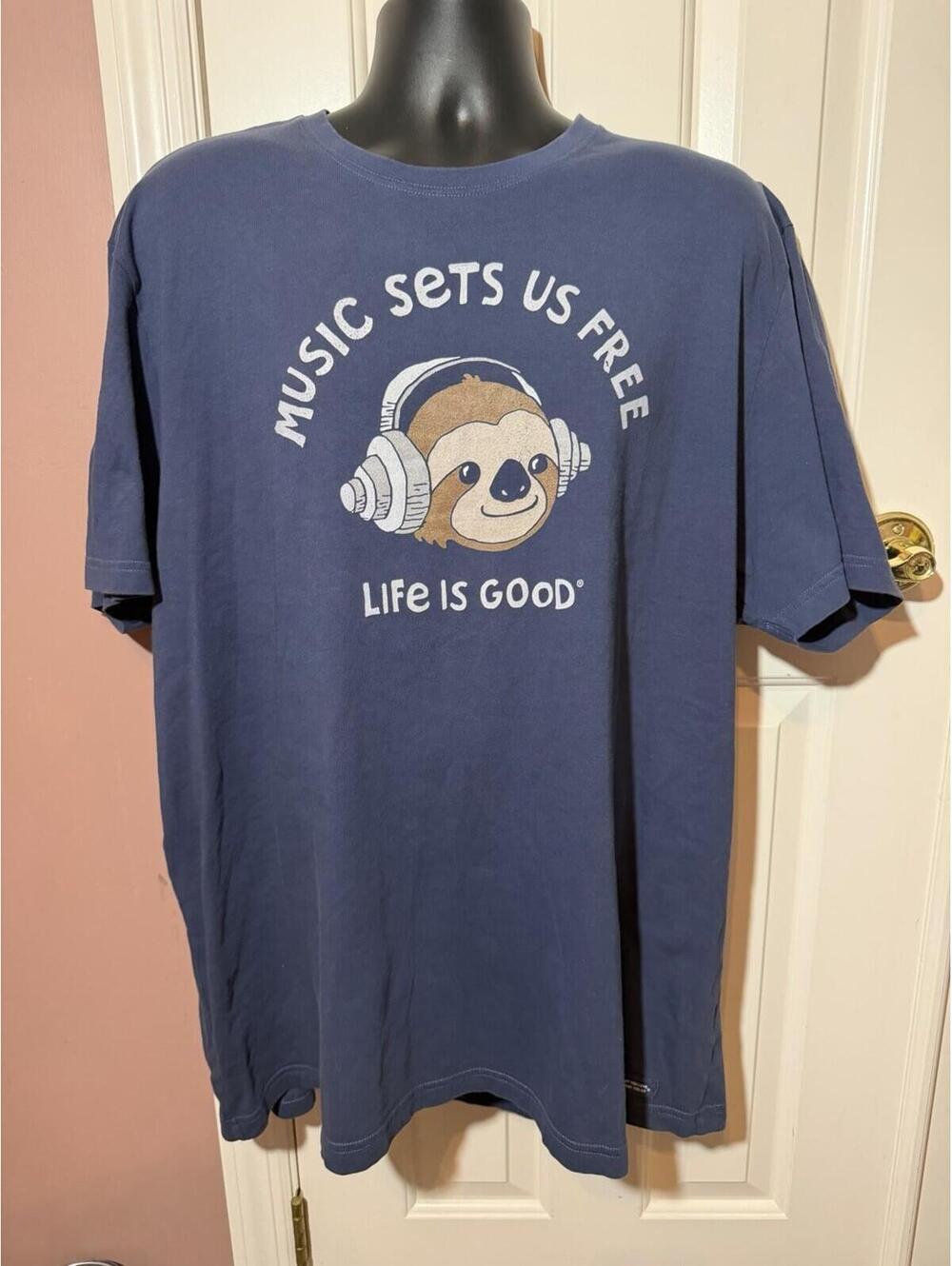 Life Is Good Mens XXXL Music Sets Us Free Crusher Tee Blue Sloth Graphic T Shirt